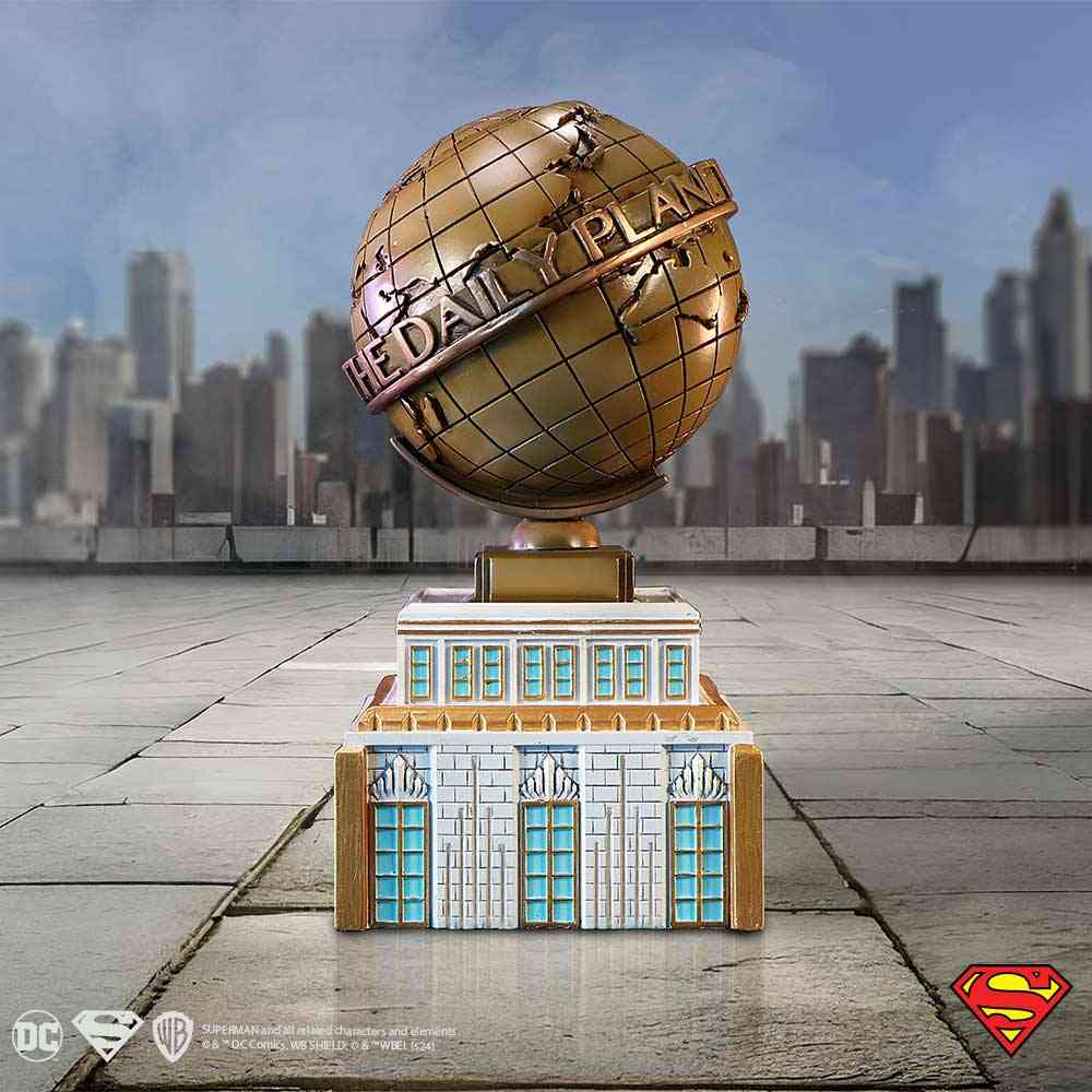 Nemesis Now DC Comics Superman - DC The Daily Planet Buchstütze - Mehrfarben